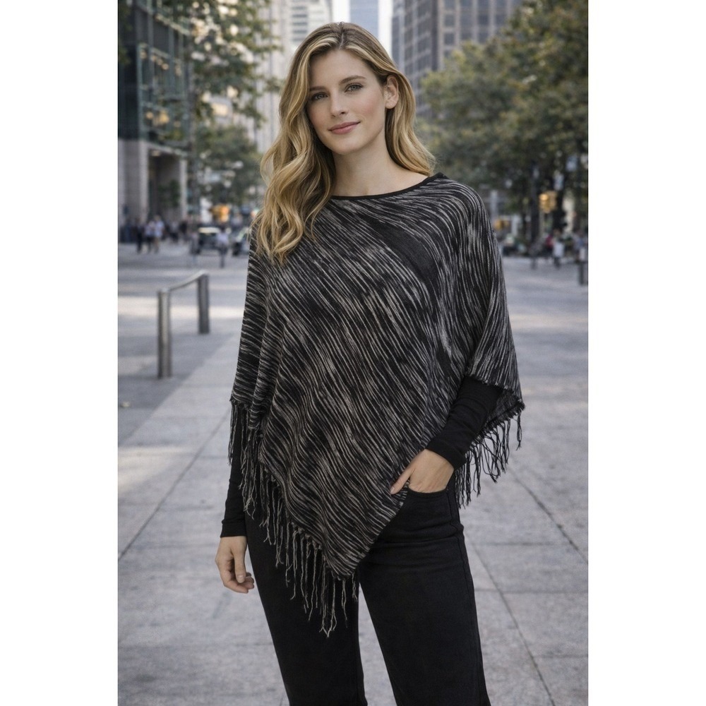 Larry Levine‎ Women Black White Silk Cotton Knit Fringe Asymmetrical Poncho OSFA